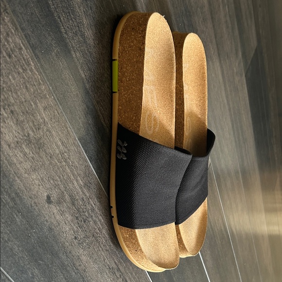 Slide Sandals in Black and Tan - Picture 2 of 2